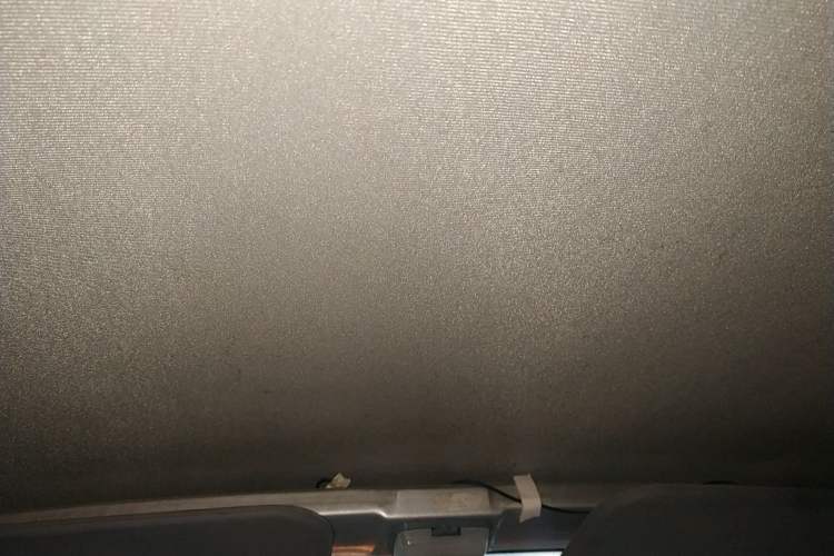 Used Wuling Rongguang Small Truck 2012 1.2L Double-Cab Basic Version LAQ Headliner