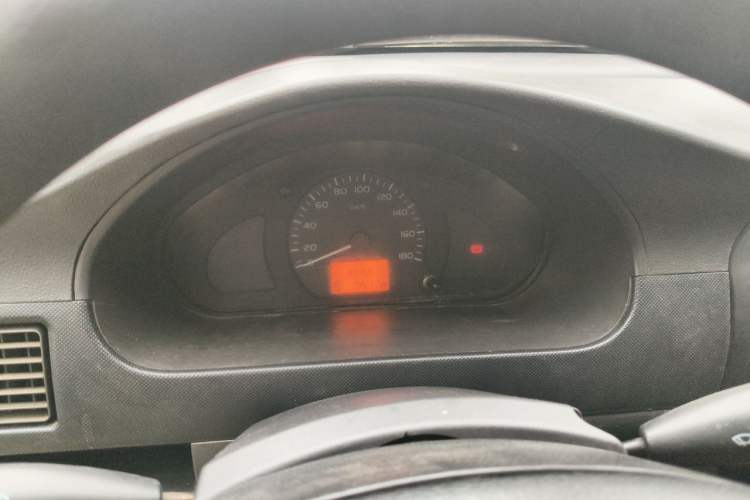 Used Wuling Rongguang Small Truck 2012 1.2L Single-Row Basic Version LAQ Instrument Cluster