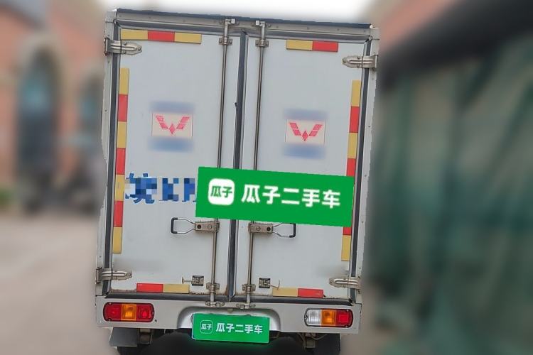 Used Wuling Rongguang Small Truck 2012 1.5L Single-Row Basic Version L3C Rear