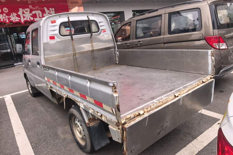 Used Wuling Rongguang Small Truck 2012 1.5L Double-Cab Basic Version L3C Rear Left 45 Deg