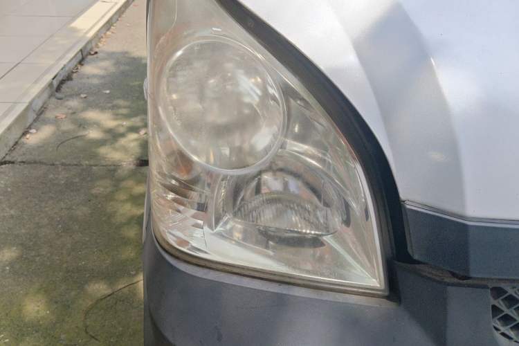 Used Wuling Rongguang Small Truck 2012 1.2L Single-Row Basic Version LAQ Right Front Headlight