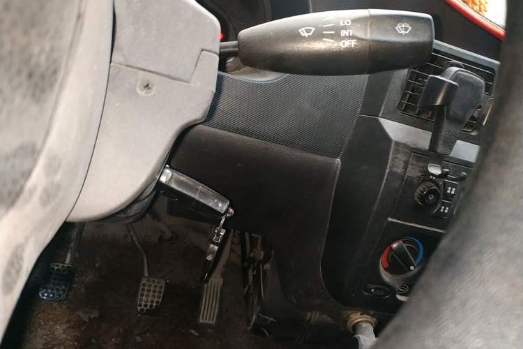Used Wuling Rongguang Small Truck 2012 1.2L Double-Cab Basic Version LAQ Vehicle Key