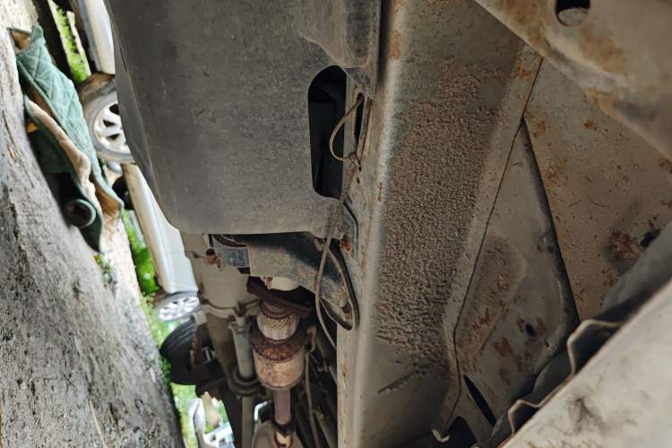 Used Wuling Rongguang Small Truck  Chassis Front Left