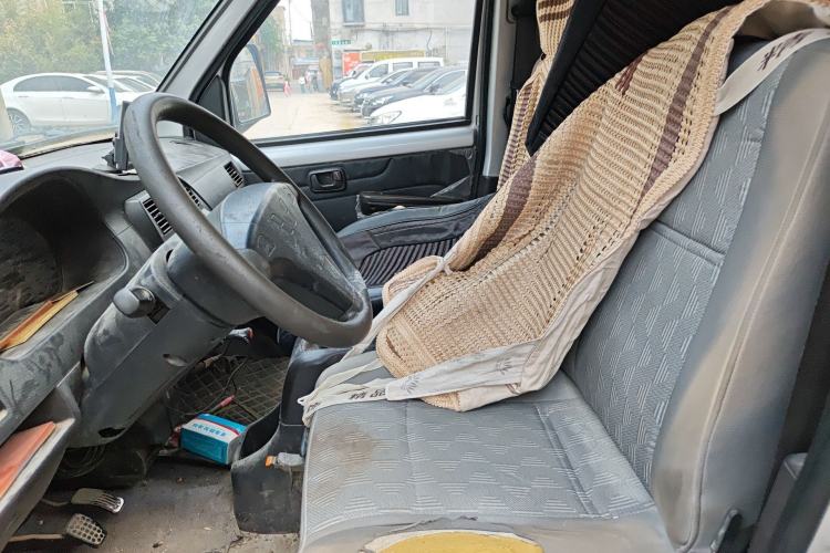 Used Wuling Rongguang Small Truck  Left Front Seat