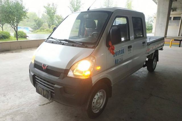 Used Wuling Rongguang Small Truck 2017 1.5L Double-Cab Basic Version L3C