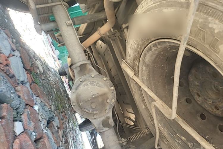 Used Wuling Rongguang Small Truck  Chassis Rear