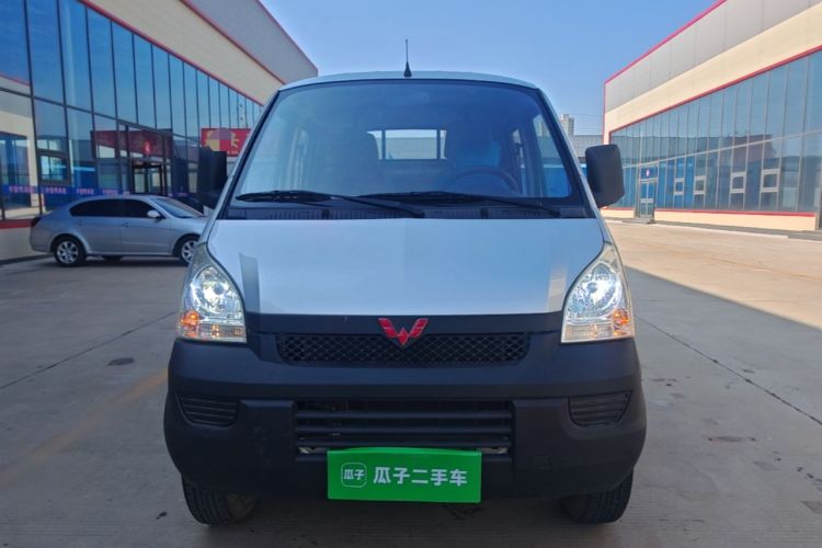 Used Wuling Rongguang Small Truck 2017 1.5L Double-Cab Basic Version L3C Front