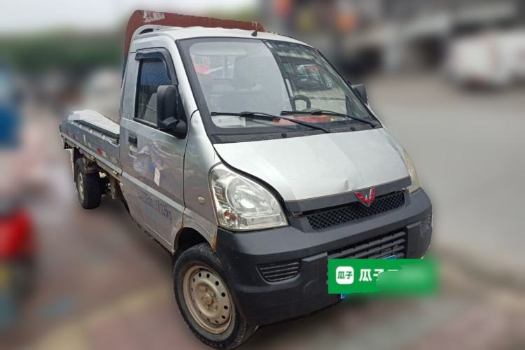 Used Wuling Rongguang Small Truck 2017 1.2L Single-Row Basic Model LSI Front Right 45 Deg
