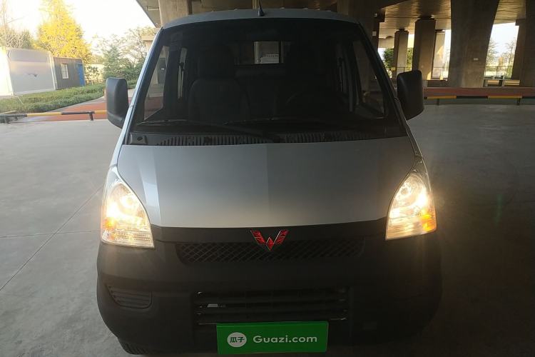 Used Wuling Rongguang Small Truck 2017 1.5L Double-Cab Basic Version L3C Front