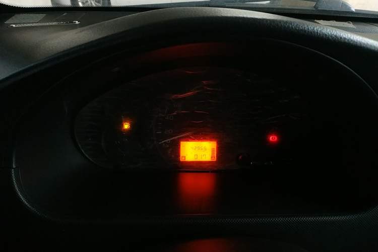 Used Wuling Rongguang Small Truck 2017 1.5L Double-Cab Basic Version L3C Instrument Cluster