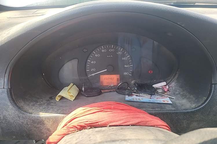 Used Wuling Rongguang Small Truck  Instrument Cluster