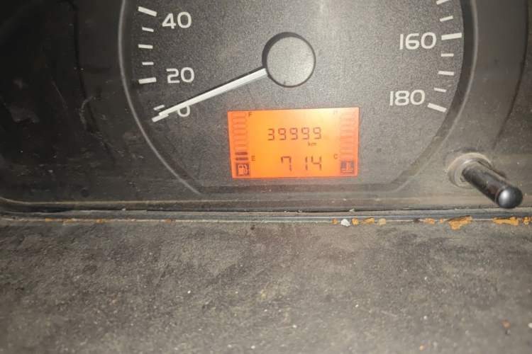 Used Wuling Rongguang Small Truck 2017 1.5L Single-Cab Basic Version L3C Odometer Close Up