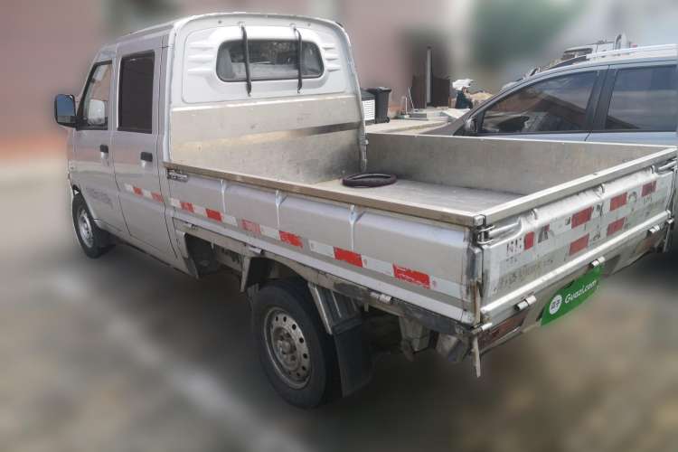 Used Wuling Rongguang Small Truck 2017 1.5L Double-Cab Basic Version L3C Rear Left 45 Deg