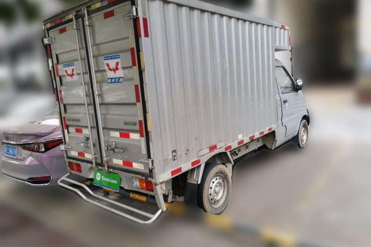 Used Wuling Rongguang Small Truck 2017 1.5L Single-Cab Basic Version L3C Rear Right 45 Deg