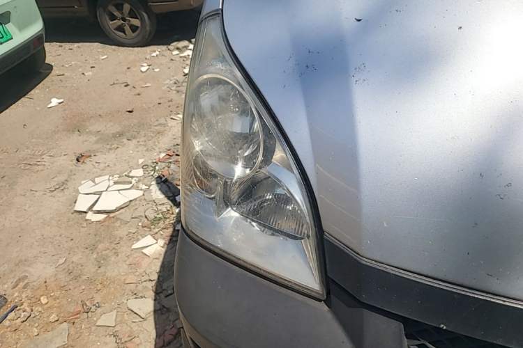 Used Wuling Rongguang Small Truck  Right Front Headlight
