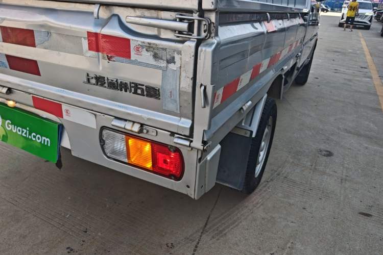 Used Wuling Rongguang Small Truck 2017 1.5L Double-Cab Basic Version L3C Right Rear Taillight