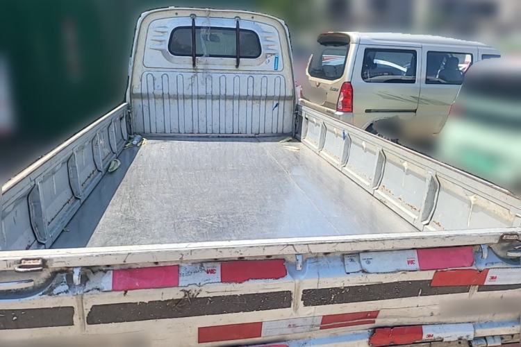 Used Wuling Rongguang Small Truck  Trunk