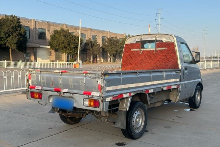 Used Wuling Rongguang Small Truck 2017 1.5L Single-Cab Basic Version L3C Exterior 5