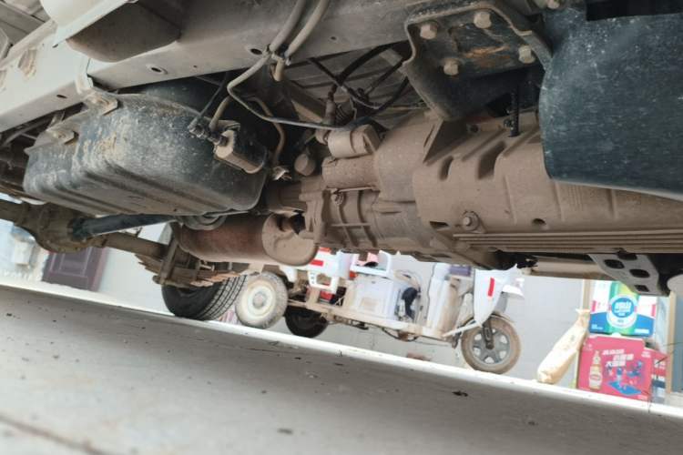 Used Wuling Rongguang Small Truck  Chassis Front Right