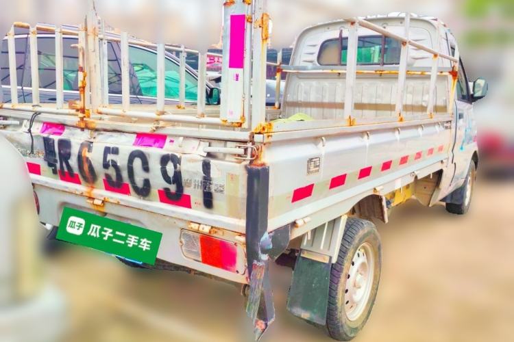 Used Wuling Rongguang Small Truck 2018 1.5L New Card Single-Row L3C Rear