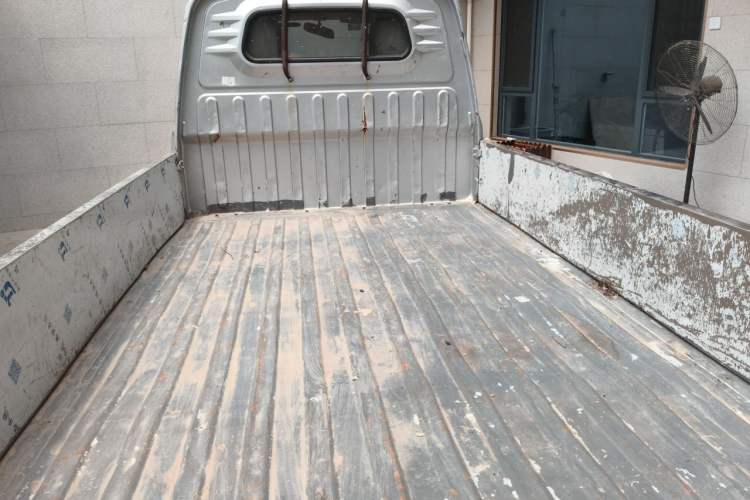 Used Wuling Rongguang Small Truck  Trunk