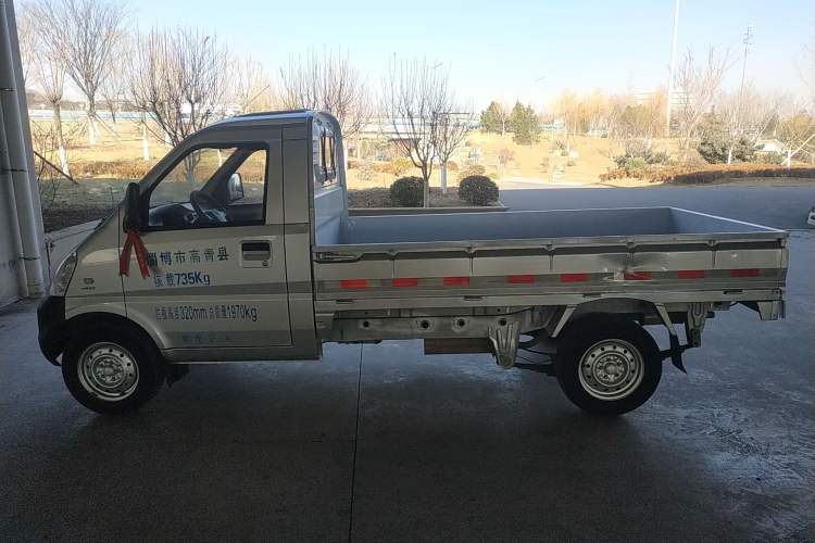 Used Wuling Rongguang Small Truck 2019 1.5L Base Single-Row Emission Standard VI L3C Exterior 3