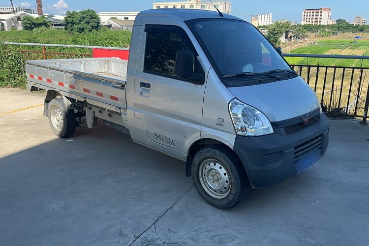 Used Wuling Rongguang Small Truck 2019 1.5L Base Single-Row Emission Standard VI L3C Exterior 4