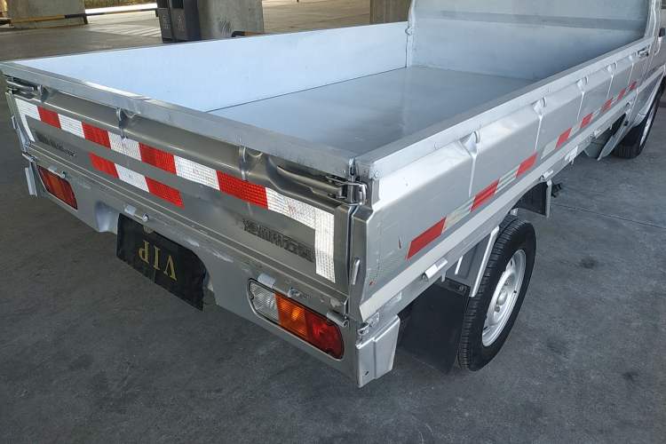 Used Wuling Rongguang Small Truck 2019 1.5L Base Single-Row Emission Standard VI L3C Exterior 6