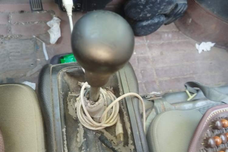 Used Wuling Rongguang Small Truck 2019 1.5L Base Single-Row Emission Standard VI L3C Gear Lever