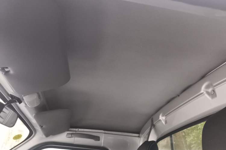 Used Wuling Rongguang Small Truck 2019 1.2L Base Model Single-Row LSI Headliner
