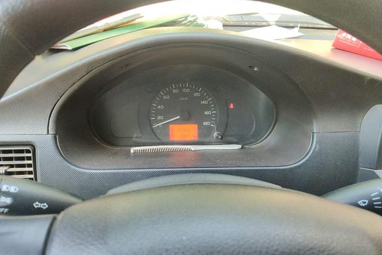 Used Wuling Rongguang Small Truck 2019 1.5L Base Single-Row Emission Standard VI L3C Instrument Cluster