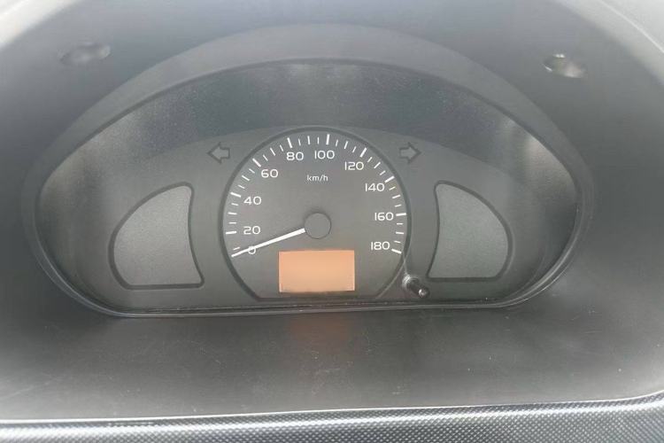 Used Wuling Rongguang Small Truck 2019 1.2L Base Model Single-Row LSI Interior 3