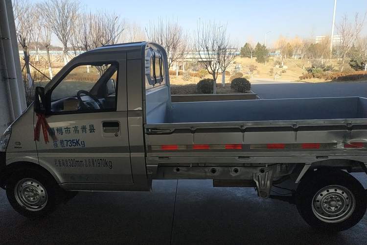 Used Wuling Rongguang Small Truck 2019 1.5L Base Single-Row Emission Standard VI L3C Interior 4