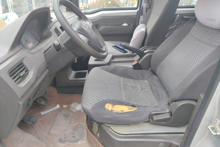 Used Wuling Rongguang Small Truck 2019 1.2L Base Model Single-Row LSI Left Front Seat