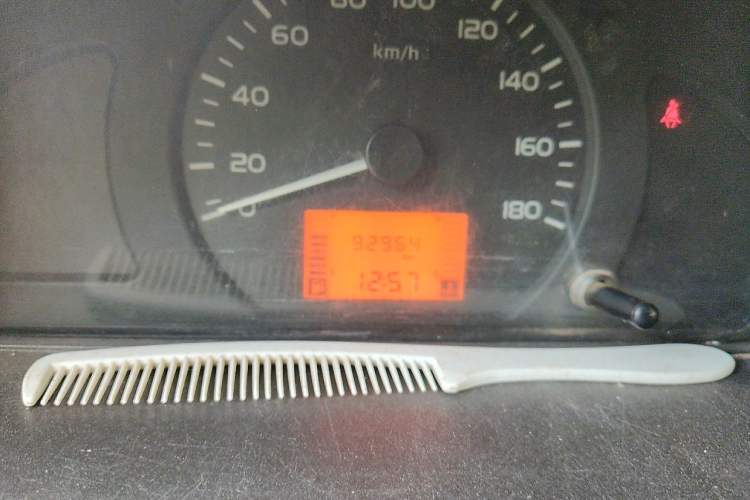 Used Wuling Rongguang Small Truck 2019 1.5L Base Single-Row Emission Standard VI L3C Odometer Close Up