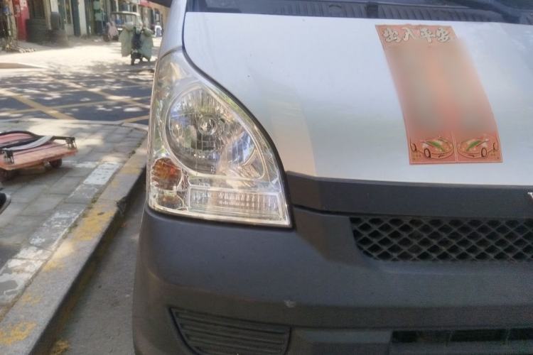 Used Wuling Rongguang Small Truck 2019 1.5L Base Single-Row Emission Standard VI L3C Right Front Headlight