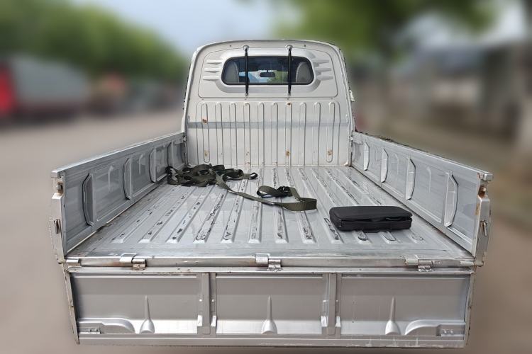 Used Wuling Rongguang Small Truck 2019 1.5L Base Version Double-Cab Euro VI L3C Trunk
