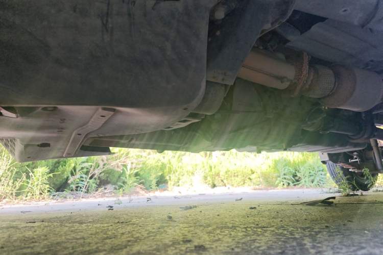 Used Wuling Rongguang Small Truck 2019 1.5L Base Version Double-Cab L3C Chassis Front Left