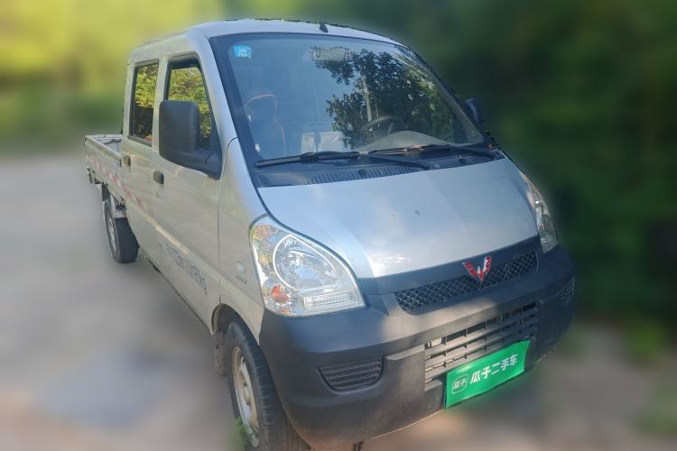 Used Wuling Rongguang Small Truck 2019 1.5L Base Version Double-Cab L3C Front Right 45 Deg
