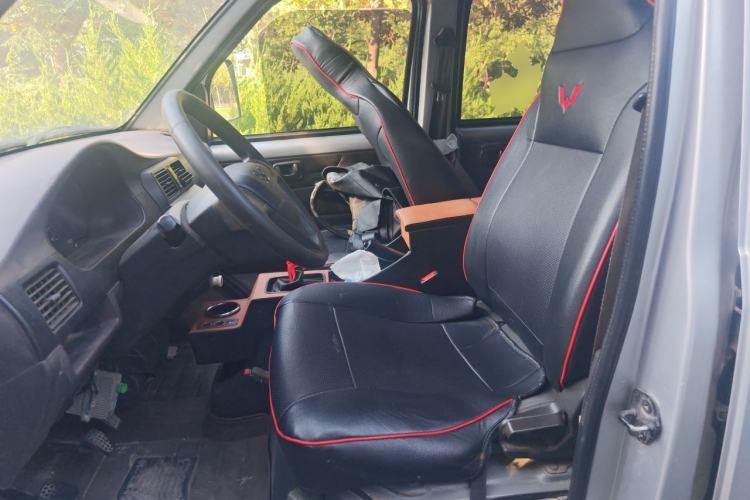 Used Wuling Rongguang Small Truck 2019 1.5L Base Version Double-Cab L3C Left Front Seat