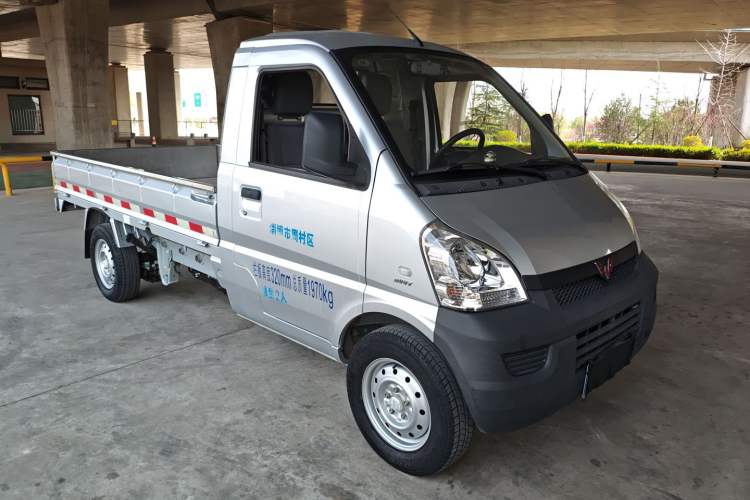 Used Wuling Rongguang Small Truck 2020 1.5L Base Version China VI Standard Single-Row L3C Exterior 1