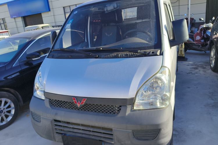 Used Wuling Rongguang Small Truck 2020 1.5L Base Version China VI Standard Double-Cab L3C Exterior 1