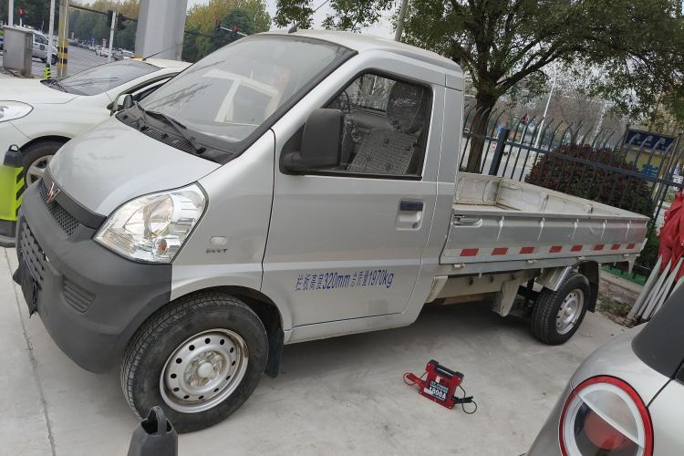 Used Wuling Rongguang Small Truck 2020 1.5L Base Version China VI Standard Single-Row L3C Exterior 3