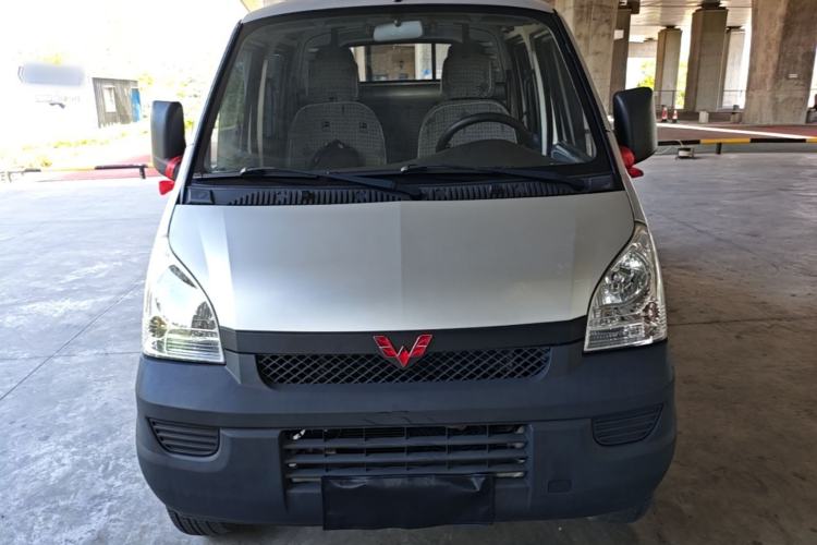 Used Wuling Rongguang Small Truck 2020 1.5L Base Version China VI Standard Double-Cab L3C Front