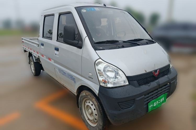 Used Wuling Rongguang Small Truck 2020 1.5L Base Version China VI Standard Double-Cab L3C Front Right 45 Deg