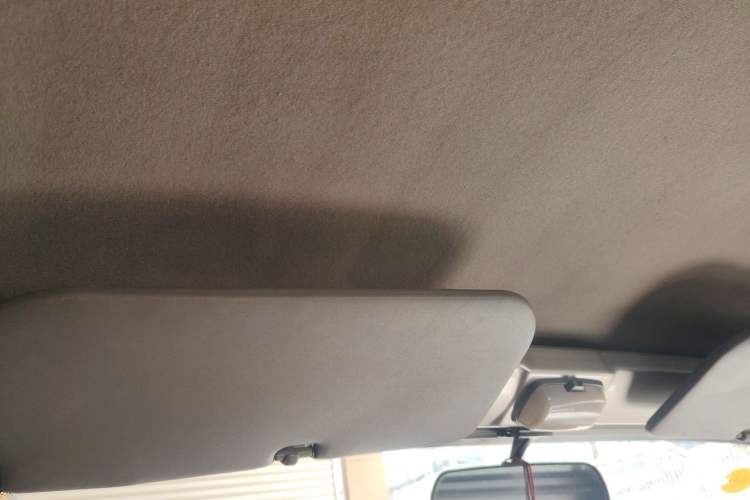 Used Wuling Rongguang Small Truck 2020 1.5L Base Version China VI Standard Single-Row L3C Headliner