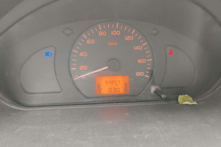 Used Wuling Rongguang Small Truck 2020 1.5L Base Version China VI Standard Single-Row L3C Instrument Cluster