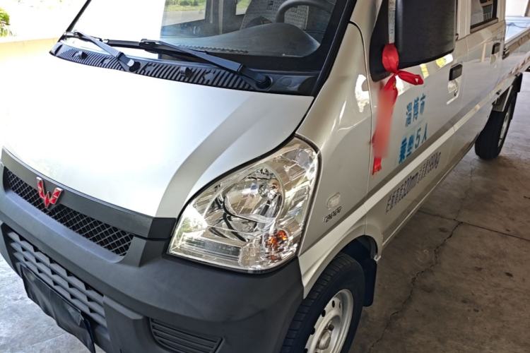 Used Wuling Rongguang Small Truck 2020 1.5L Base Version China VI Standard Double-Cab L3C Left Front Headlight