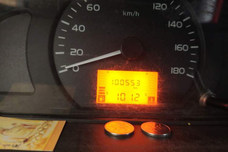 Used Wuling Rongguang Small Truck 2020 1.5L Base Version China VI Standard Single-Row L3C Odometer Close Up
