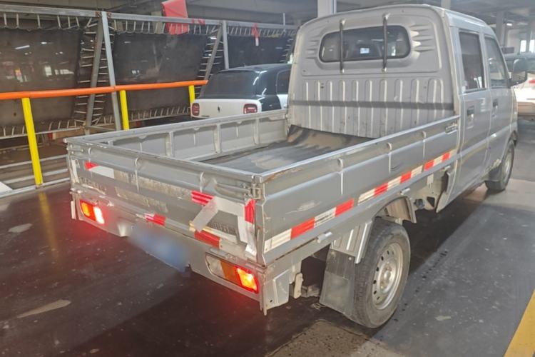 Used Wuling Rongguang Small Truck 2020 1.5L Base Version China VI Standard Double-Cab L3C Rear Right 45 Deg